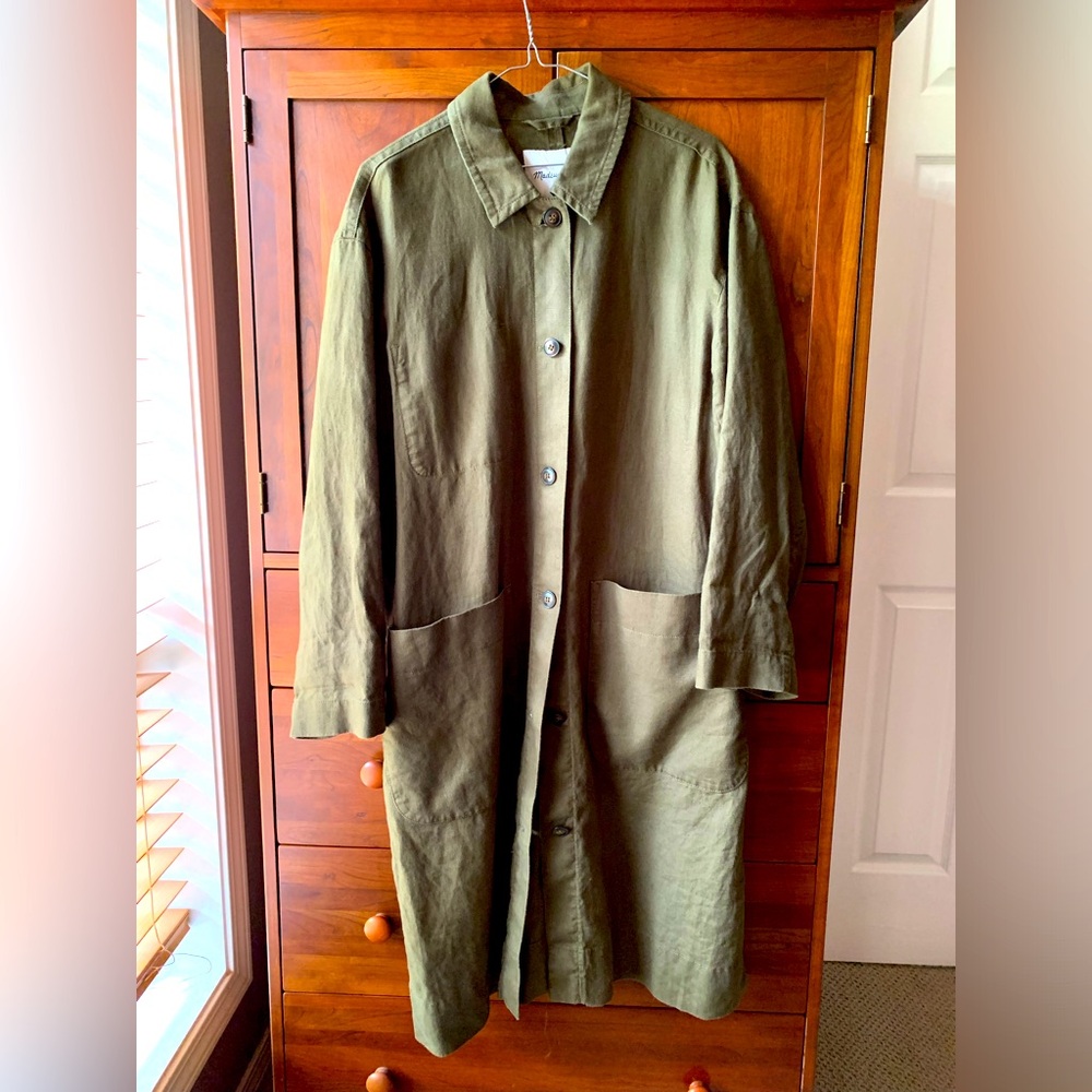 Olive linen duster from Made Well.